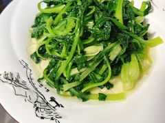 -七的湖·晚芳亭·阳澄湖农家菜·大闸蟹(莲花岛店)