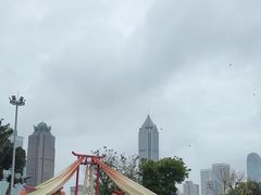 -万绿园