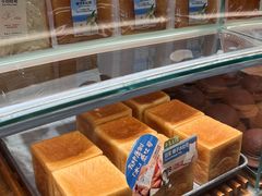 -方炉·天然食材面包店(青秀店)
