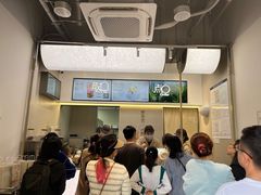 -喜茶(滨江宏岸店)