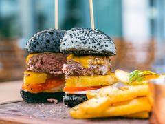 -昆山琶拉帝诗酒店·河畔咖啡厅Riverside Cafe