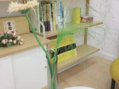 -至艾推拿院·三伏灸(昆城广场店)