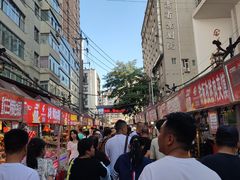 -正宁路小吃夜市