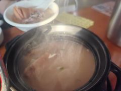 -莲餐厅·湖北菜·藕汤老手艺(愚园路店)