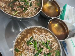 -正宗杨记普洱酸醋米线(总店)