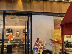-必胜客(WOW中心城店)