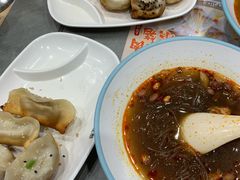 -小杨生煎(白玉兰广场店)