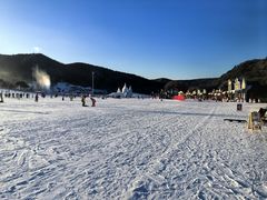 -东北亚滑雪场
