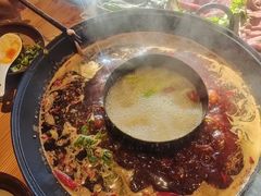 -壹兆圆重庆火锅手工炒底料(长白格林玫瑰湾店)