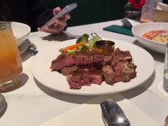 -静香HOUSE·全时段融合餐厅(七星欢乐颂店)