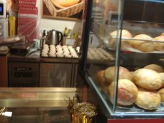 面包甜点陈列柜-西区老大房(陕西北路店)