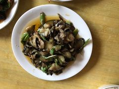 青椒茄丝-豆腐脑花