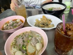 -榮泰米粉湯(Left Shop)