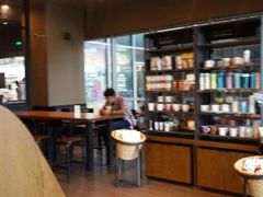 -星巴克臻选(宁波北仑银泰城店)