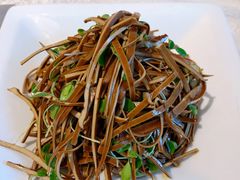 香椿苗拌黑豆腐丝-永乐饭庄(安德路店)