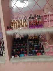 -Pink You美甲美睫纹绣定制中心