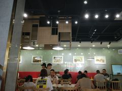大堂-百年尹氏汤包(湖南路狮子桥店)