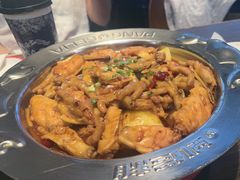 鸡翅煲-胖哥俩肉蟹煲(世茂国际广场店)