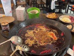 -黄潇洒老火锅(九眼桥宏济巷店)