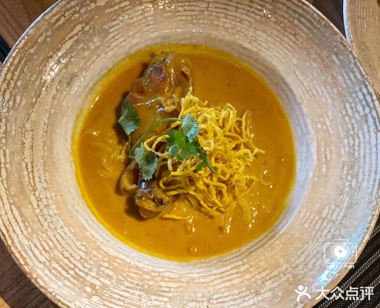 Bird Burger 汉堡盘（320泰铢）