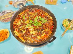 -鸿顺老铁锅美蛙鱼府(解放碑店)