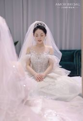 -AMOR艾沫婚纱奢品荟(设计师勒泰店)