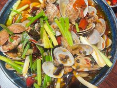 -蚝堡海鲜·威海菜·海肠捞饭·烧烤·亚洲吃蚝公司(幸福门店)