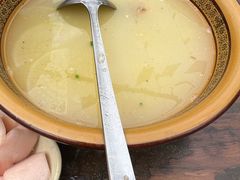 -富正毅三下锅·湘西韵味(天门山索道店)