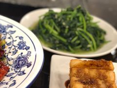 蒜蓉炒地瓜叶-海岛八号龙虾烧烤田鸡(蓝天路总店)