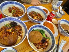 -沪西老弄堂面馆(定西路店)
