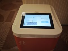 -桔子酒店(上海西藏北路地铁站店)