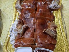 -大石鼓山庄·珠海第一烧猪