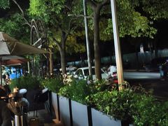 -麦凯伦烧烤·精酿超级工厂店(金桥总店)