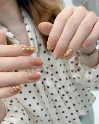 -HUII NAIL绘京美甲美睫会馆