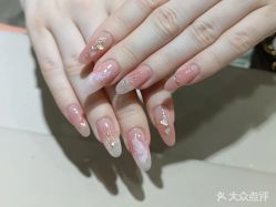 -晨·艺美甲美睫