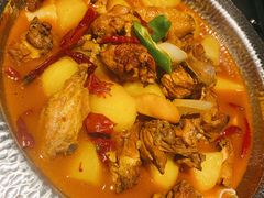 沙湾原始大盘鸡-丝路金桃·新疆菜(徐汇店)