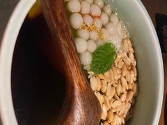 -吃饭皇帝大(长宁龙之梦店)