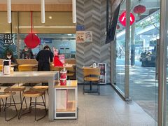 -遇见小面(站西路店)
