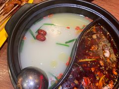 -串门邻居串串火锅(云南南路店)