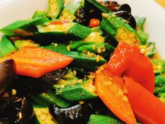 鱼露秋葵-越美小馆·越南料理(曲江店)