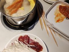 -锅儿欢海鲜火锅烤肉自助餐(东港凯虹店)