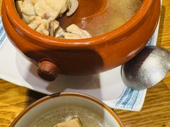 松茸汽锅鸡-金孔雀德宏傣味餐馆(魏公村店)