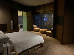 -上海外滩茂悦大酒店