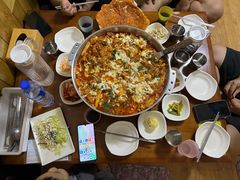 -亲昵春川鸡排(韩国美食街店)