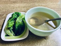 例汤-煲煲香快餐(南京路店)