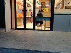 门面-CoCo都可(合生汇店)