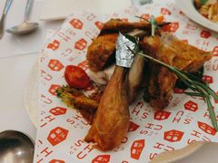 -春树下·树屋花房西餐厅(罍街AS1980店)