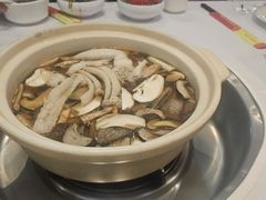 -天宜隆蘑菇宴火锅(石景山旗舰店)