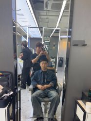 -藤野造型烫发染发