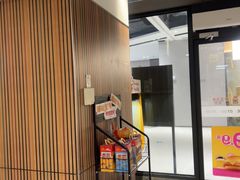 -麦当劳(百联西郊购物中心店)